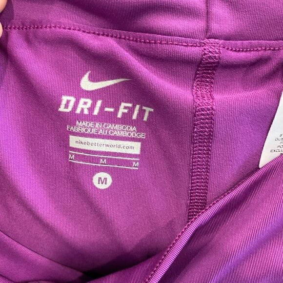 Nike Dri Fit Women’s Purple Short - Picture 4 of 7
